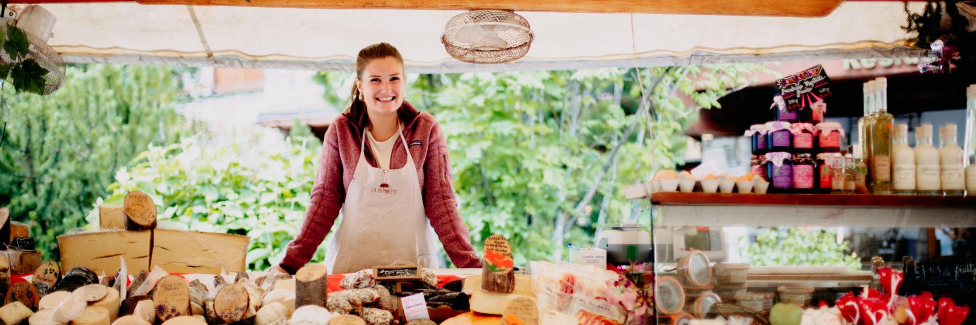 Stand d'un exposant à la Foire Savoyarde Avaline de Val d'Isère