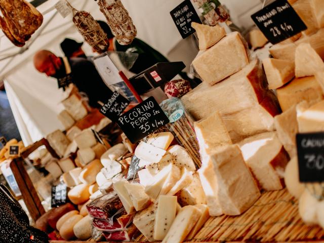 Stand d'un exposant à la Foire Savoyarde Avaline de Val d'Isère