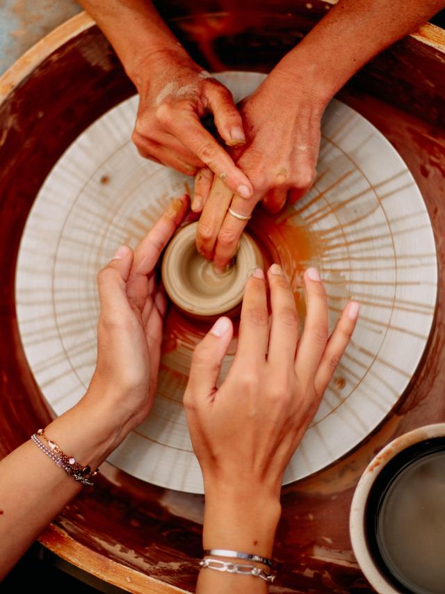 Atelier poterie à la Foire Savoyarde Avaline de Val d'Isère