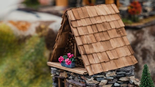 Stand d'un exposant à la Foire Savoyarde Avaline de Val d'Isère