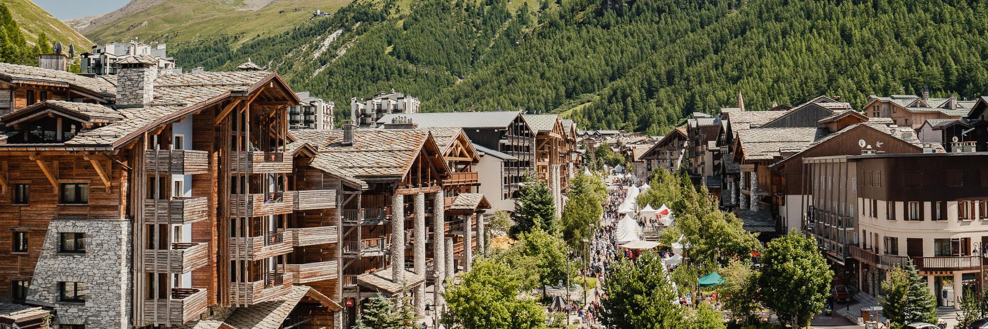 Exposants à la Foire Savoyarde Avaline de Val d'Isère
