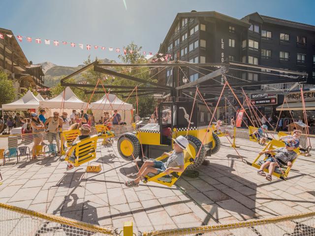 Manège pour enfants La Gastounette à la Foire Savoyarde Avaline de Val d'Isère
